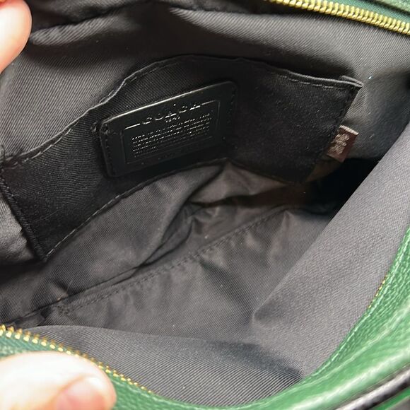 Coach Jes Ivy Green &  Black Crossbody Bag Carriage - Picture 10 of 13